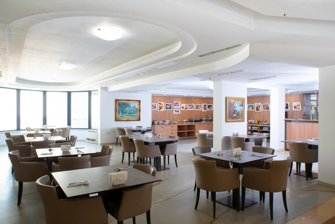 Legends Hotel Sofia Esterno foto
