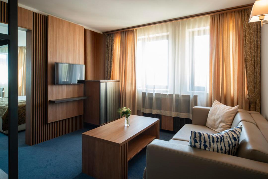 Legends Hotel Sofia Esterno foto